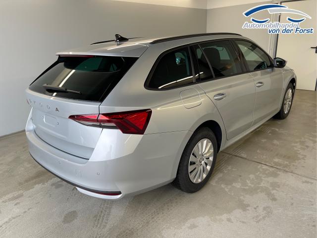 Skoda / Octavia Combi / Silber / / / DSG AHK+Sitzheizung+App Connect