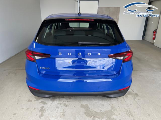 Skoda / Fabia / Blau / / / 115PS Sitzheizung + App Connect