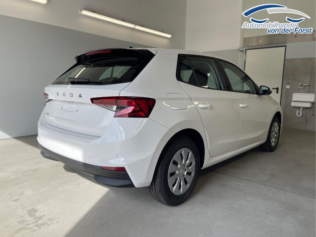 Skoda / Fabia / Weiß / / / 115PS Sitzheizung + App Connect