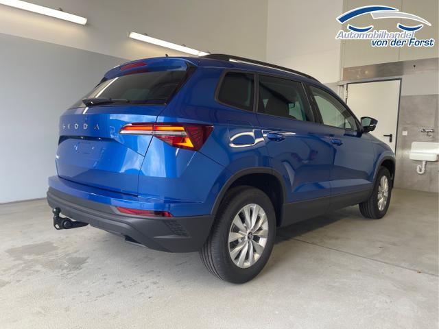 Skoda / Karoq / Blau / / / 150PS DSG AHK+Kessy