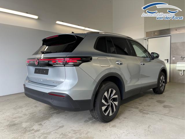 Volkswagen / Tiguan / Silber / / / eHybrid DSG 360°+Navi+Kessy+AHK