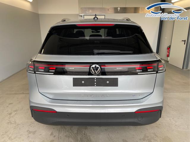 Volkswagen / Tiguan / Silber / / / eHybrid DSG 360°+Navi+Kessy+AHK