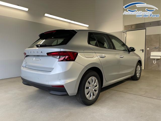 Skoda / Fabia / Silber / / / 95PS Sitzheizung+App-Connect