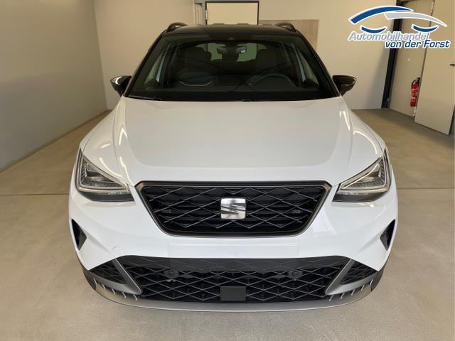 Seat / Arona / Weiß / / / 115PS DSG AHK+Kamera+ACC+VollLED+Sitzheizung