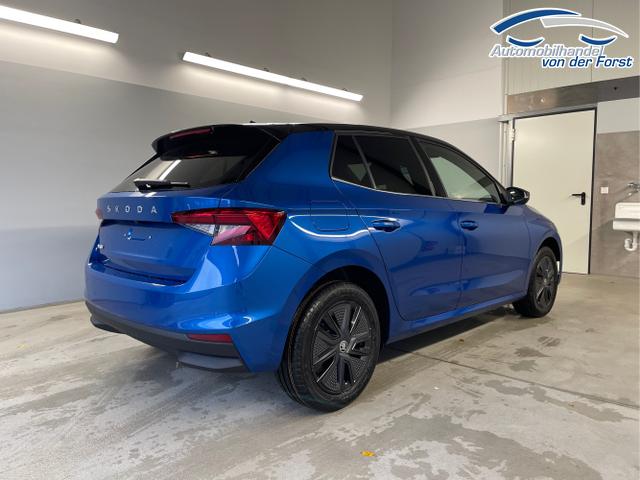 Skoda / Fabia / Blau / / / Selection 115PS DSG AHK+Dynamic+Kamera+Kessy+Alu16+Sitzheiz+Climatron+PDCvohi 