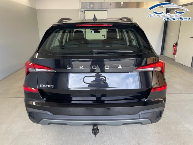 Skoda / KAMIQ / Schwarz / / / 115PS AHK+Kessy