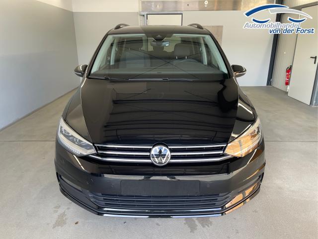 Volkswagen / Touran / Schwarz / / / 1.5 TSI DSG 7Sitz+AHK+IQ.Light+Kamera+Navi+eHeck+Keyless+Sitzheiz