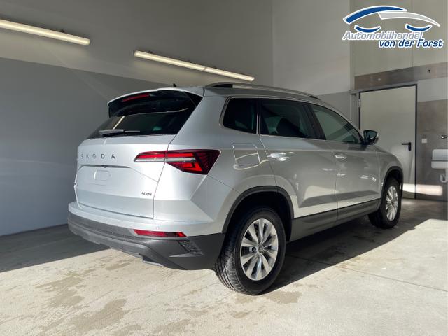 Skoda / Karoq / Silber / / / 150PS TDI DSG 4x4 AHK+Navi+ACC+Kamera+Sitzheiz+eHeck+GV5