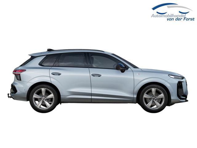 Audi Q3 NEU TFSI quattro S line Tech+AHK+Alu19+LEDplus+KlimaPlus+ExtSchwarz 