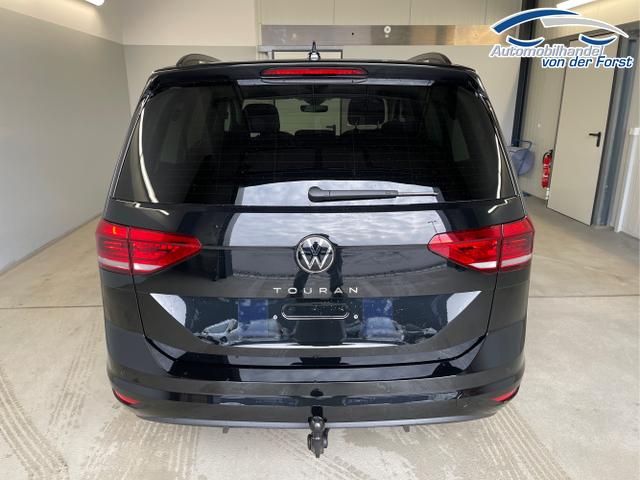 Volkswagen / Touran / Schwarz / / / 7Si+IQ.Light+TrailerAss+Cam