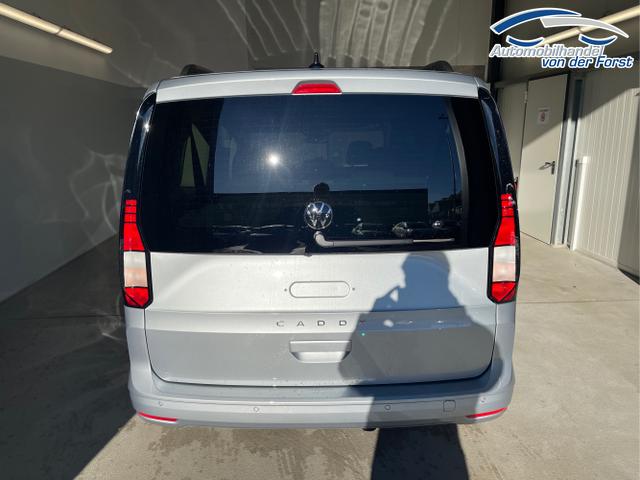 Volkswagen / Caddy / Silber / / / 115PS DSG AHK+7 Sitze+Assistenzpaket