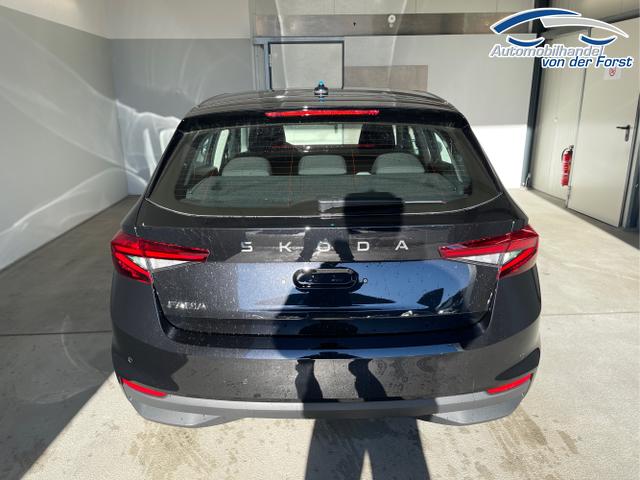 Skoda / Fabia / Schwarz / / / 95PS Sitzheizung+Lenkradheizung+App-Connect+GRA+GVL+ParkPilot