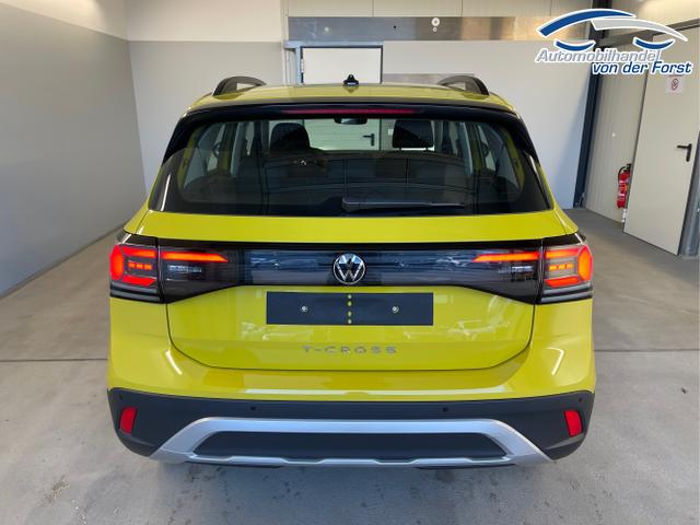 Volkswagen / T-Cross / Gelb / / / 95PS PDC vo+hi+Shz+App+Side+Travel