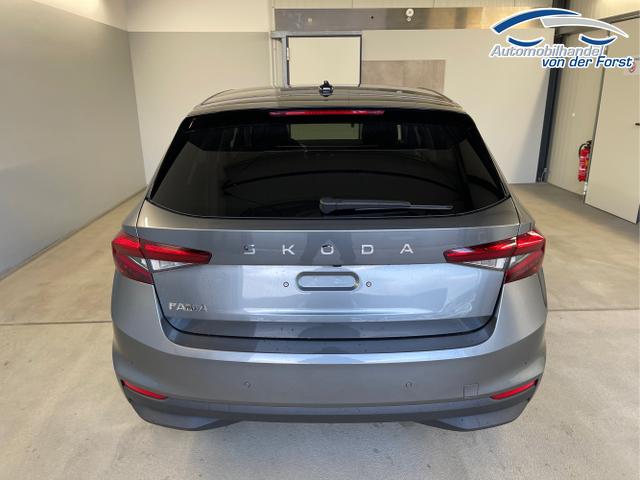 Skoda / Fabia / Grau / / / 115PS Alu+AHK+Kessy+Kamera+GV5