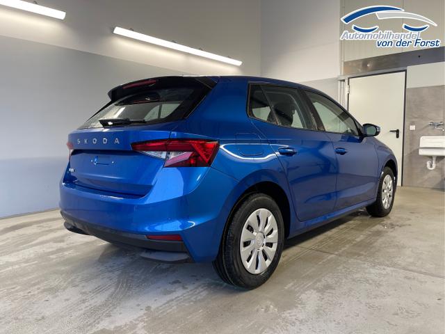 Skoda / Fabia / Blau / / / 95PS AHK+Sitzheizung+Lenkradheizung