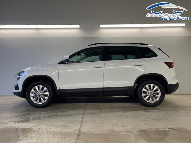 Skoda / Karoq / Wei&szlig; / / / 150PS DSG AHK+Kamera+ACC+Kessy+Kamera+ParkPilot vo+hi+App