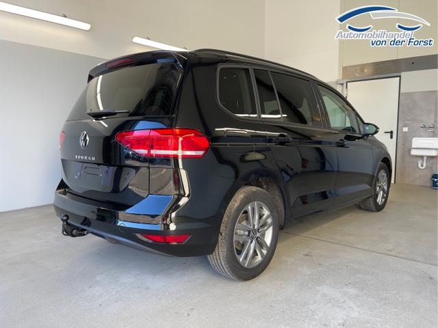 Volkswagen / Touran / Schwarz / / / 1.5 TSI DSG 7Sitz+AHK+IQ.Light+Kamera+Navi+eHeck+Keyless+Sitzheiz