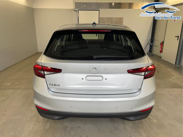 Skoda / Fabia / Silber / / / 95PS GV4+Sitzheiz+Lenkradheiz+AppConnect+PDC+Tempomat