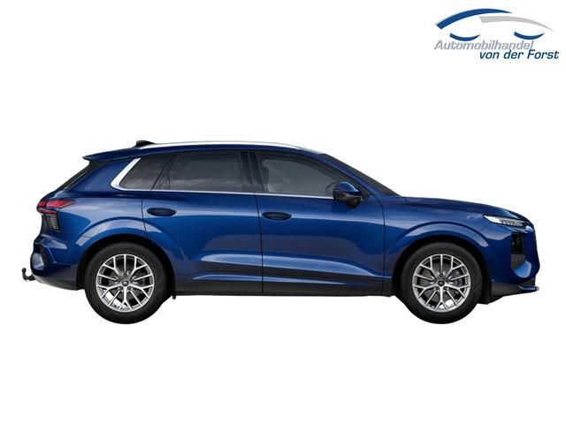Audi Q3 NEU TFSI quattro Tech+AHK+LEDPlus+ACC+Kamera+Alu18+Volllack 