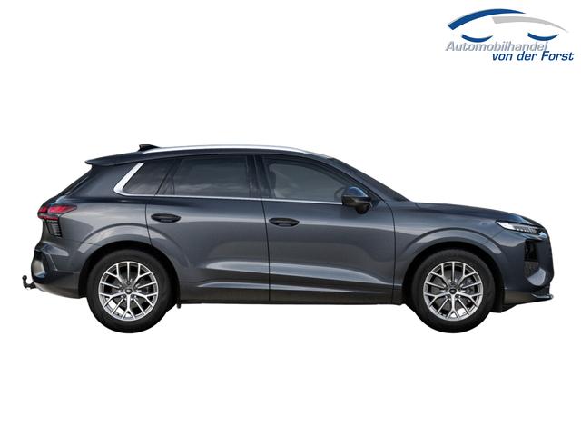 Audi Q3 NEU TFSI quattro Tech+AHK+LEDPlus+ACC+Kamera+Alu18+Volllack 