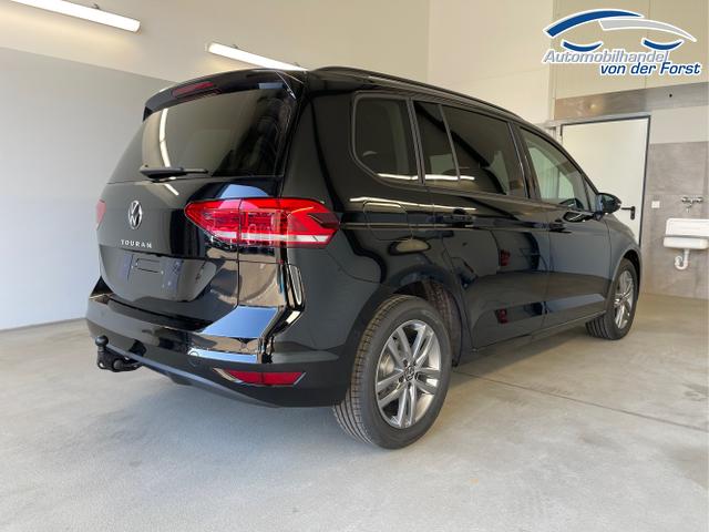 Volkswagen / Touran / Schwarz / / / 150PS 7Si+IQ.Light+TrailerAss+Cam+Navi+Kamera+Alarm+Kessy+App-Connect