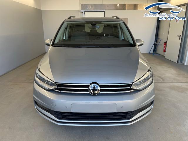 Volkswagen / Touran / Silber / / / 150PS 7Si+IQ.Light+TrailerAss+Cam+Navi+Kamera+Alarm+Kessy+App-Connect