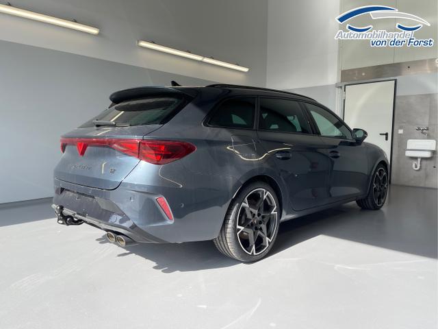 Cupra / Leon Sportstourer / Grau / / / 333PS DSG 4Drive Matrix+Navi+AHK+Alu19+Sitzheiz+IntelligentDrive