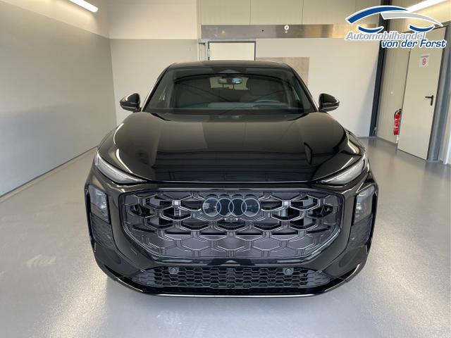 Audi / Q3 Sportback / Schwarz / / / TFSI 265 PS quattro S line Pano+TechPro+Matrix+AHK+HUD+Alu20+KlimaPlus+DCC+SONOS