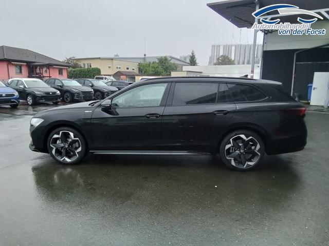 Skoda Superb Combi Sportline 2.0 TSI 7-Gang-DSG 4x4 Superb Combi 