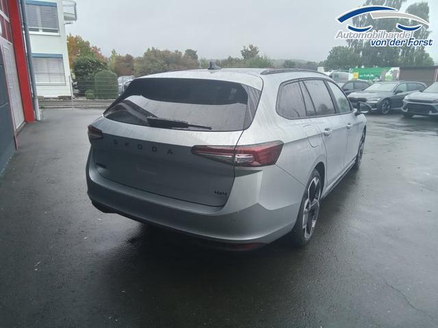 Skoda Superb Combi Sportline 2.0 TSI 7-Gang-DSG 4x4 Superb Combi 