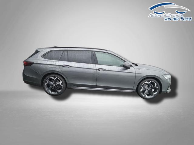 Skoda Superb Combi Sportline 2.0 TSI 7-Gang-DSG 4x4 Superb Combi 