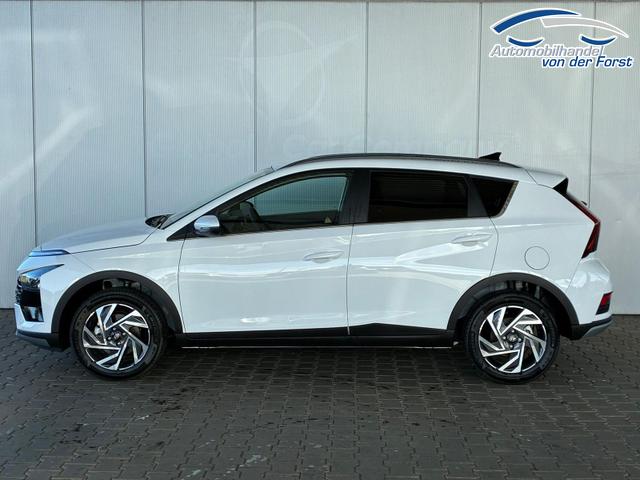 Hyundai BAYON Bayon Premium 1.2 MPI / Navi / Sitz + Lenkradheizung / R&uuml;ckfahrkamera / Tempomat / Klimaautomatik / Alu 16" 