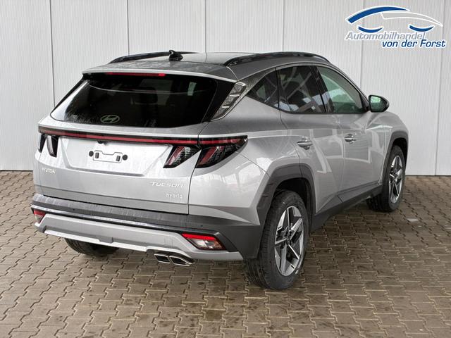 Hyundai TUCSON Tucson E-Motion 1.6 T-GDi 2WD HEV / Panoramadach / ACC / LED / Sitz + Lenkradheizung / Navi / PDC V&H + Kamera / Alu 18" 