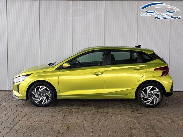 Hyundai i20 i20 Comfort+ 1.0 T-GDI 6MT / Navi / PDC m. Kamera / Alu 16" 