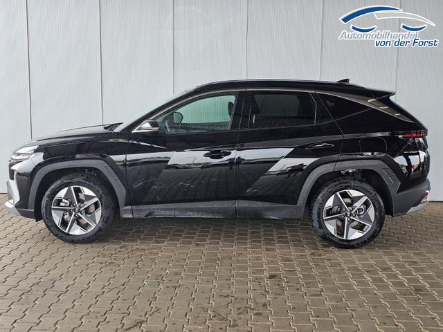 Hyundai TUCSON Tucson E-Motion 1.6 T-GDi 2WD HEV / Panoramadach / ACC / LED / Sitz + Lenkradheizung / Navi / PDC V&H + Kamera / Alu 18" 