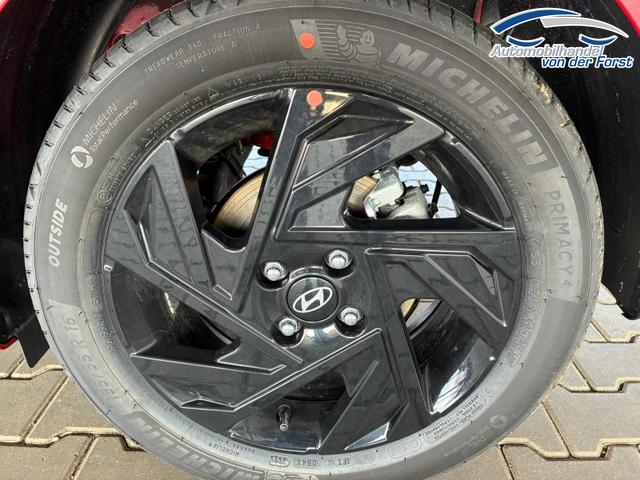 Hyundai i20 i20 1.0 T-GDi 6 MT Go Plus Blackline / LED / Sitz & Lenkr.Heiz./ PDC m.Kamera / Navi / Alu16 