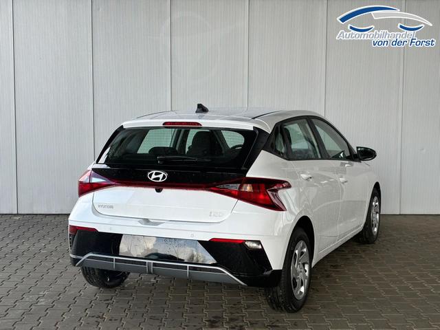 Hyundai i20 i20 Comfort 1.0 T-GDi 7DCT / Navi / Tempomat / Sitz + Lenkradheizung / PDC Hinten mit Kamera 