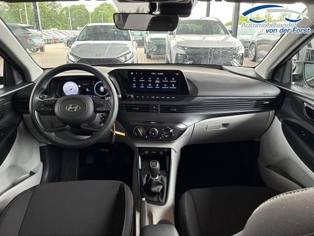 Hyundai i20 i20 Pure 1.2 MPI / Navi / PDC Hinten + Kamera / Abgedunkelte Scheiben / Tempomat / Alu 16" 