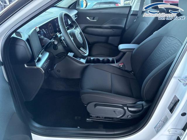 Hyundai KONA Kona Comfort Plus 1.6 T-GDI DCT 4WD / Navi / ACC / Keyless / 360&deg; Kam./ Sitz + Lenkradheiz. / LED / Alu 18" 