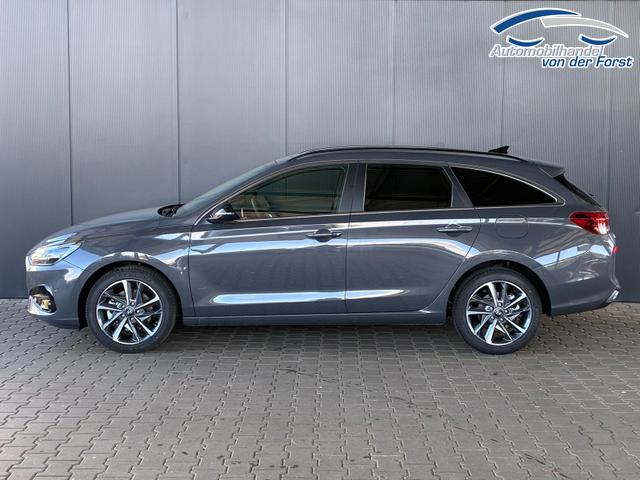 Hyundai i30 Kombi i30 Kombi Comfort Plus 1.5 GDI / Lenkr. & Sitzheizung / LED / Keyless / Alu17 / Privacy / PDC V.&H. m. Kamera 
