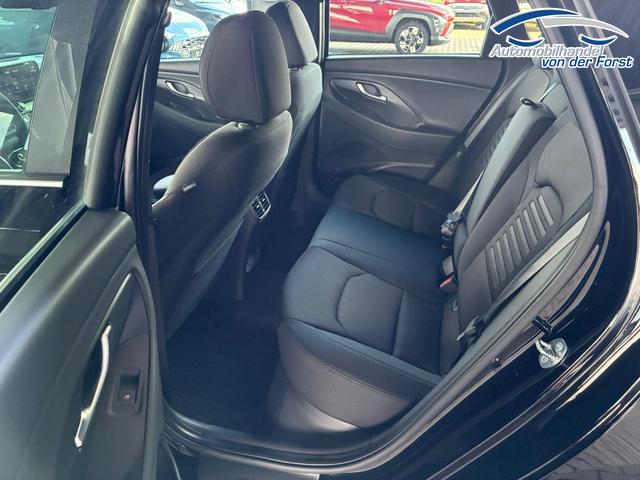 Hyundai i30 i30 Comfort Plus 1.0 TGDI DCT/ ACC / PDC V.&H.Kamera / Keyless / Sitz & Lenkr.Heiz./ LED / Alu 17 