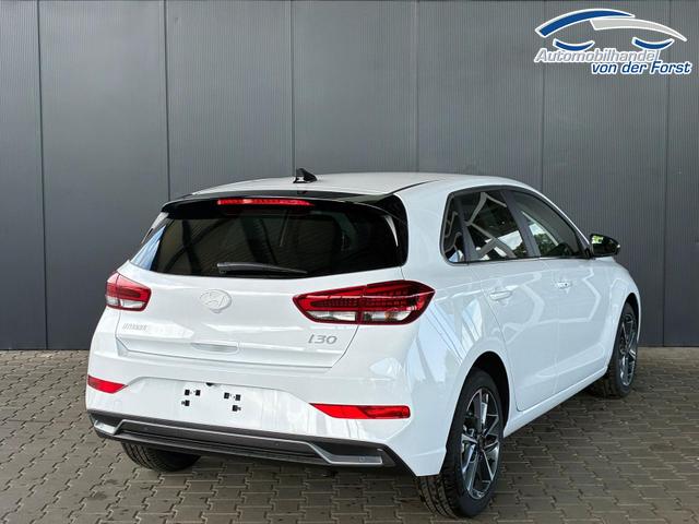 Hyundai i30 i30 Comfort Plus 1.0 TGDI DCT/ ACC / PDC V.&H.Kamera / Keyless / Sitz & Lenkr.Heiz./ LED / Alu 17 