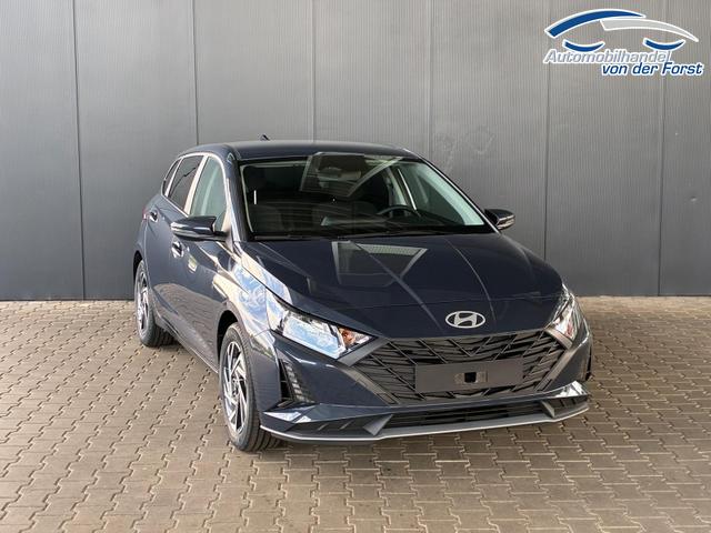 Hyundai i20 i20 Pure 1.2 MPI / Navi / PDC Hinten + Kamera / Abgedunkelte Scheiben / Tempomat / Alu 16" 