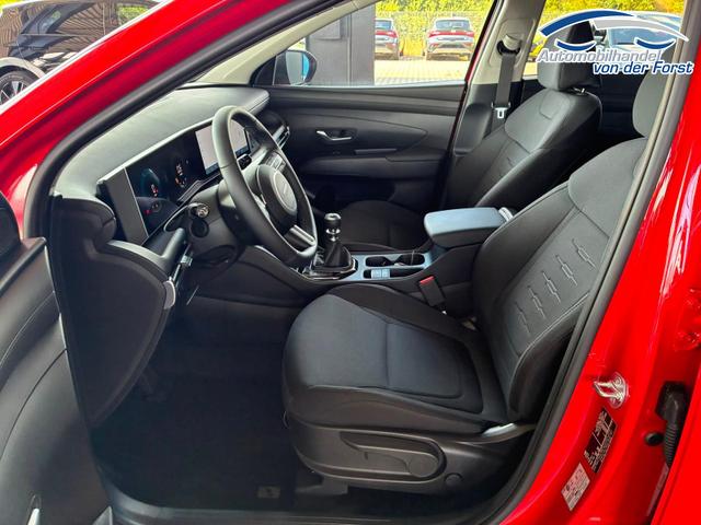 Hyundai TUCSON NX4 Pure 1.6 T-GDI 2WD 48V / Sitz + Lenkradheiz. / LED / Tempomat / Alu 17" 