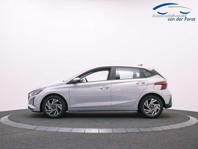 Hyundai i20 1.2 MPI 5MT Comfort / Navi / PDC Hinten + Kamera / Tempomat / Alu 16'' 
