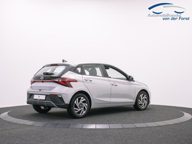 Hyundai i20 1.2 MPI 5MT Comfort / Navi / PDC Hinten + Kamera / Tempomat / Alu 16'' 