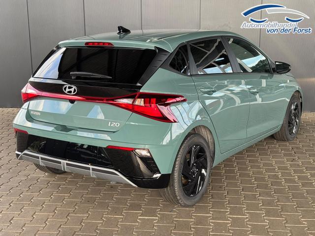 Hyundai i20 Smart 1.0 T-GDi 90PS 6MT Black Pack / Kamera / Navi / Fernlichtassistent / Tempomat / Sitz + Lenkradheizung / Alu 16" 