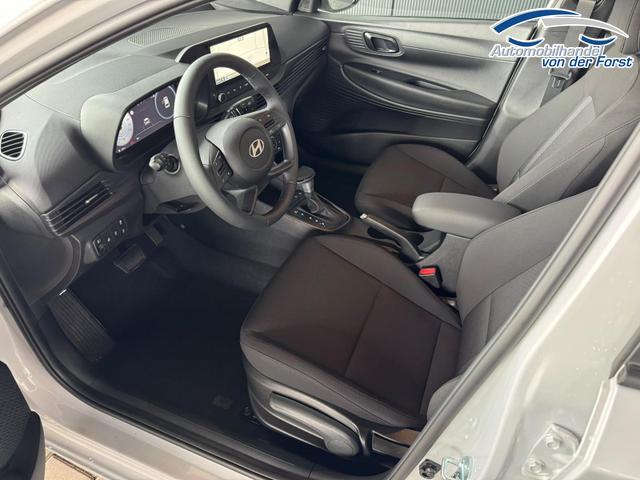 Hyundai i20 Go Plus! 1.0 T-GDI 90PS 7-DCT / Navi / Spurhalteassistent /Tempomat / Kamera / Sitz + Lenkradheizung / Alu 16'' 
