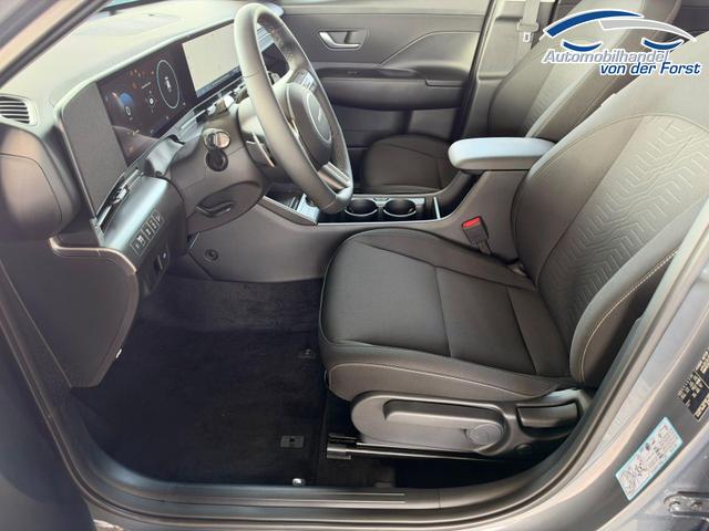 Hyundai KONA Comfort Plus 1.6 T-GDI 2WD 7-DCT / PDC V&H + Kamera / Sitz + Lenkradheizung / Navi / LED / Alu 18'' 
