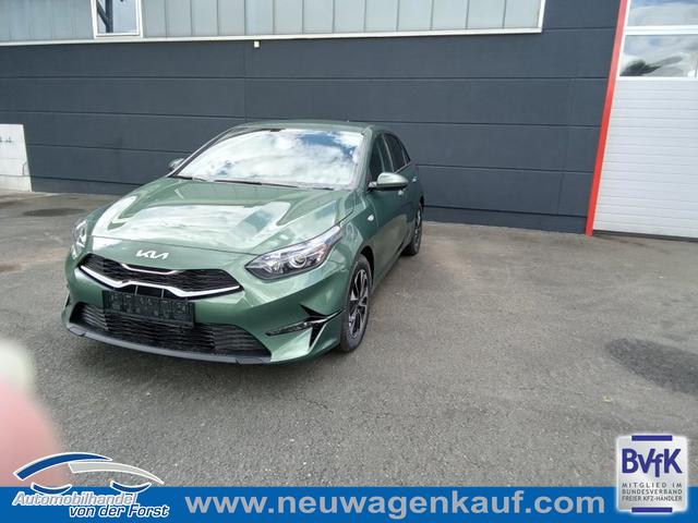 Kia Ceed - Silver 1.5 T-GDI 6-Gang Ceed